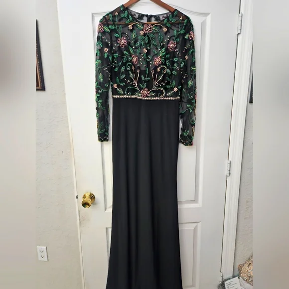 Mac Duggal 67870 Beaded Illusion High Neck Trumpet Gown SZ 6 NWOT - Picture 3 of 14